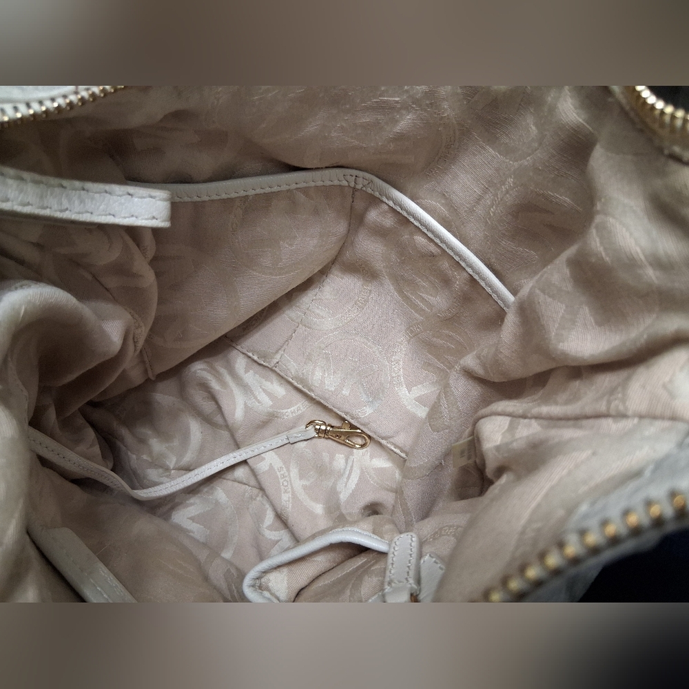 Michael Kors Cream Leather Satchel with Gold Hardware - Picture 11 of 12